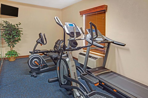 Baymont By Wyndham Kennesaw - Internet Find 29