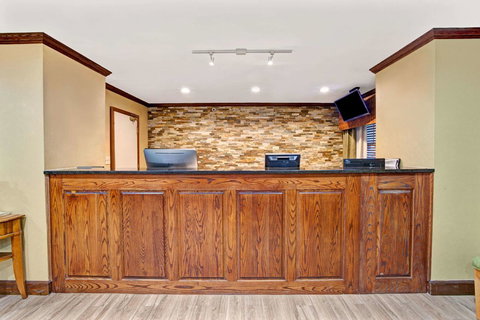 Baymont By Wyndham Kennesaw - Internet Find 25