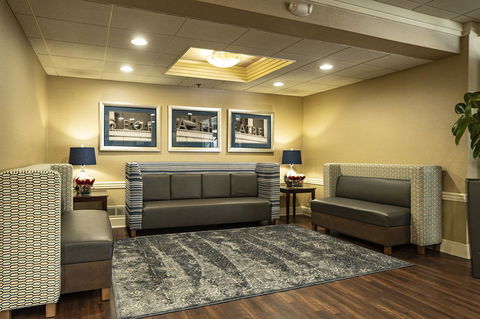 Holiday Inn Athens - University Area - Renee 30