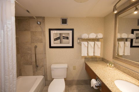 Holiday Inn Athens - University Area - Renee 1