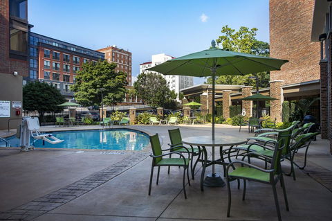 Holiday Inn Athens - University Area - Renee 28