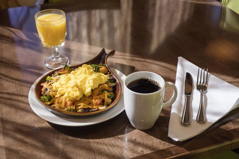 Holiday Inn Athens - University Area - Renee 31