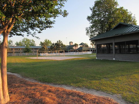 Kinderlou Inn - Renee 9