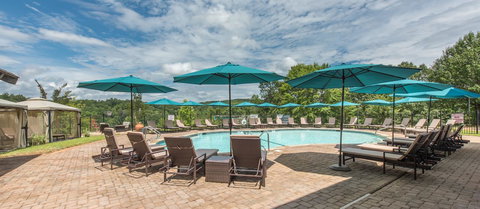Valhalla Resort Hotel - Swimm 5