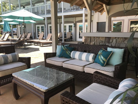 Valhalla Resort Hotel - Swimm 17