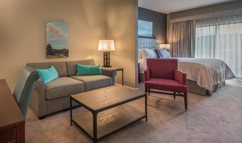 Valhalla Resort Hotel - Swimm 24
