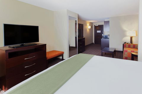 Holiday Inn Express Rome-East - Renee 17