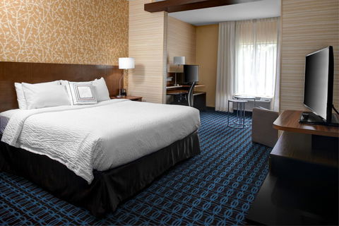 Fairfield Inn & Suites By Marriott Douglas - Renee 18