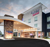 Fairfield Inn  Suites by Marriott Douglas