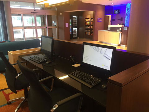 Fairfield Inn & Suites By Marriott Douglas - Renee 6