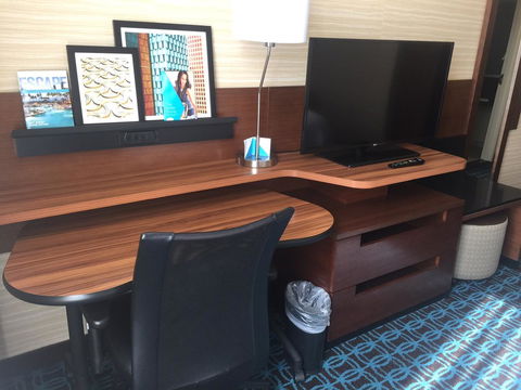 Fairfield Inn & Suites By Marriott Douglas - Renee 24