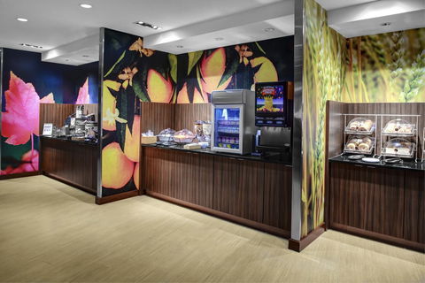 Fairfield Inn & Suites By Marriott Douglas - Renee 12