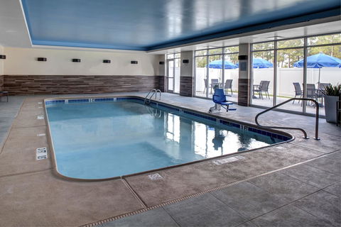 Fairfield Inn & Suites By Marriott Douglas - Renee 35