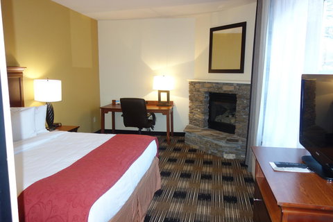 Country Inn & Suites By Radisson, Helen, GA - Swimm 2