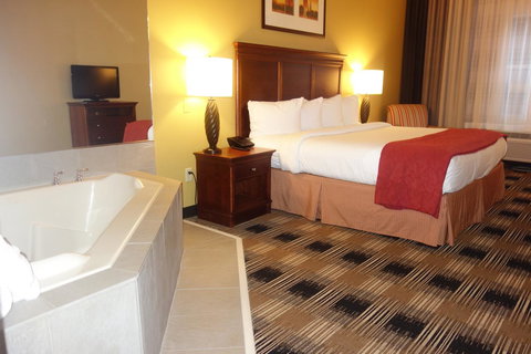 Country Inn & Suites By Radisson, Helen, GA - Swimm 16