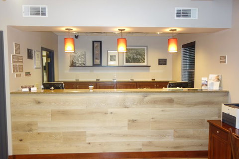 Country Inn & Suites By Radisson, Helen, GA - Swimm 18