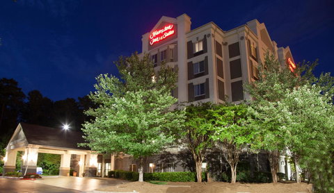 Hampton Inn & Suites Alpharetta-Windward - Renee 23