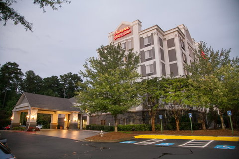 Hampton Inn & Suites Alpharetta-Windward - Renee 1