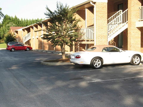Quality Inn - Renee 12