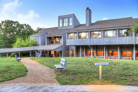 Unicoi State Park & Lodge - Swimm 12