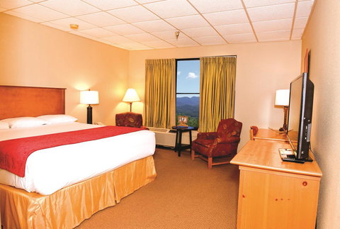 Unicoi State Park & Lodge - Swimm 2