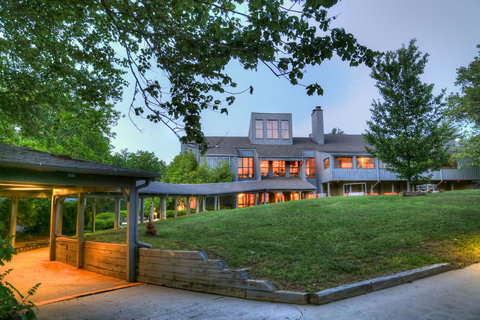 Unicoi State Park & Lodge - Swimm 15