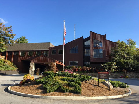 Unicoi State Park & Lodge - Swimm 0