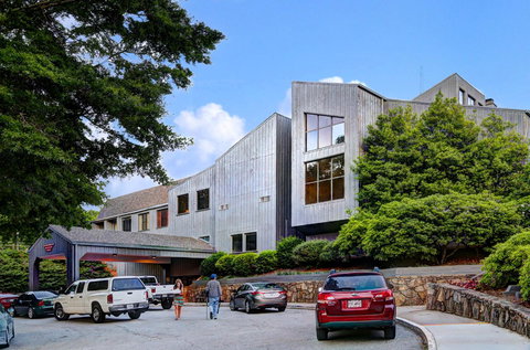 Unicoi State Park & Lodge - Swimm 9