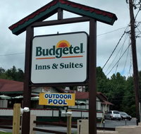 Budgetel Inn and Suites