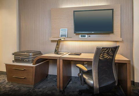 Courtyard By Marriott Rome - Renee 7