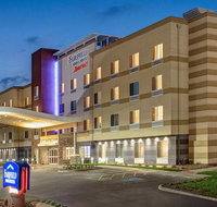 Fairfield Inn  Suites by Marriott Helen