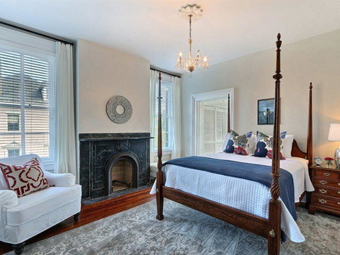 Southern Jewel Main House - Renee 9