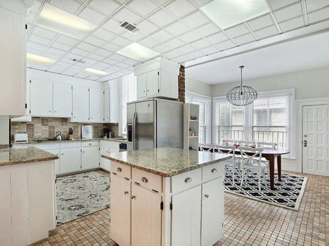 Southern Jewel Main House - Renee 20