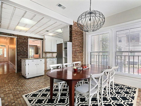 Southern Jewel Main House - Renee 16