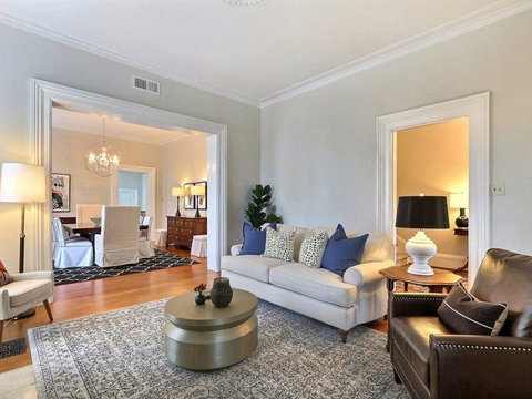 Southern Jewel Main House - Renee 1