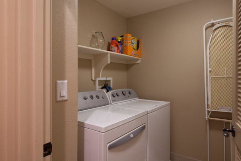 13A Halii Kai - Renee 22