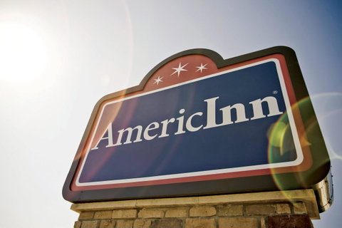 AmericInn By Wyndham Rexburg BYUI - Swimm 10