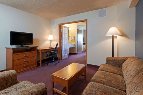 AmericInn By Wyndham Rexburg BYUI - Swimm 35