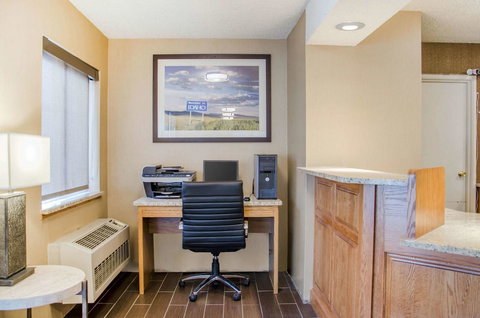 Comfort Inn Idaho Falls - Renee 6