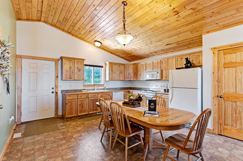 Country Bear Getaway - Internet Find 9