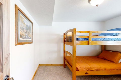 Country Bear Getaway - Internet Find 26