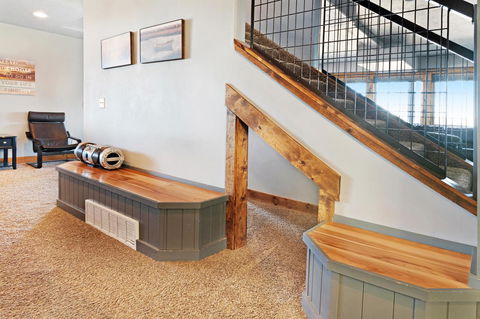 8 Bed 5 Bath Vacation Home In Fish Haven - Internet Find 28