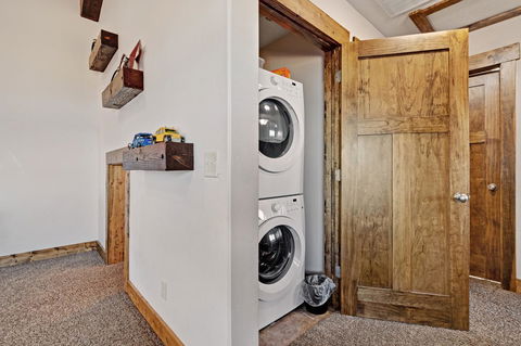 8 Bed 5 Bath Vacation Home In Fish Haven - Internet Find 38