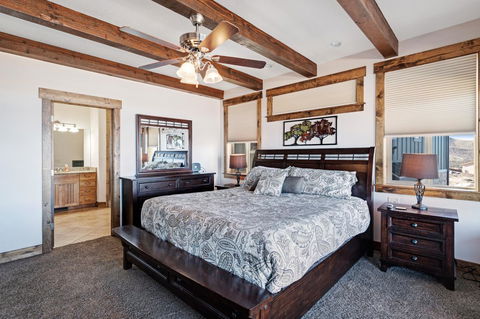 8 Bed 5 Bath Vacation Home In Fish Haven - Internet Find 14
