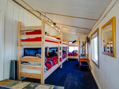 Paradise Cottage On The Lake - Swimm 19