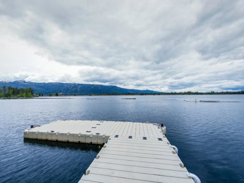 Paradise Cottage On The Lake - Swimm 9