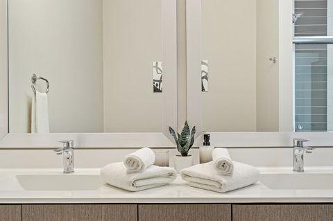 Comfortable And Spacious Condo In Oakbrook Oak19 - Renee 17