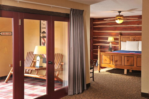 Stoney Creek Hotel & Conference Center - Moline - Renee 0