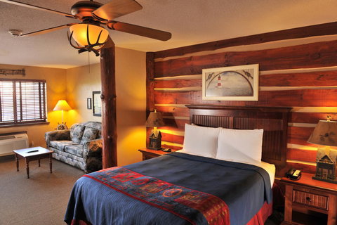 Stoney Creek Hotel & Conference Center - Moline - Renee 17