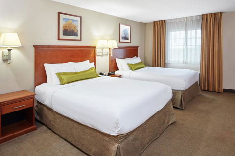 Candlewood Suites Aurora-Naperville - Internet Find 23